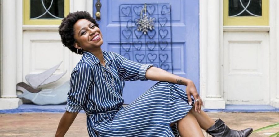 Sr. Copywriter | Naturally Curly